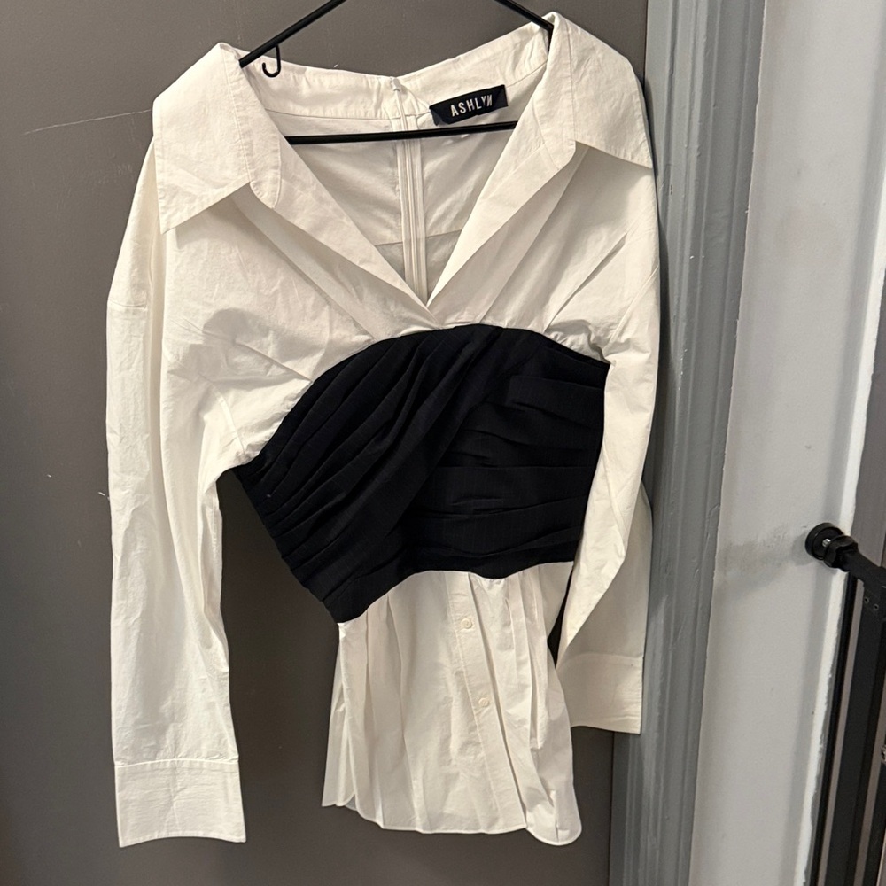 ASRV Women's White and Black Blouse